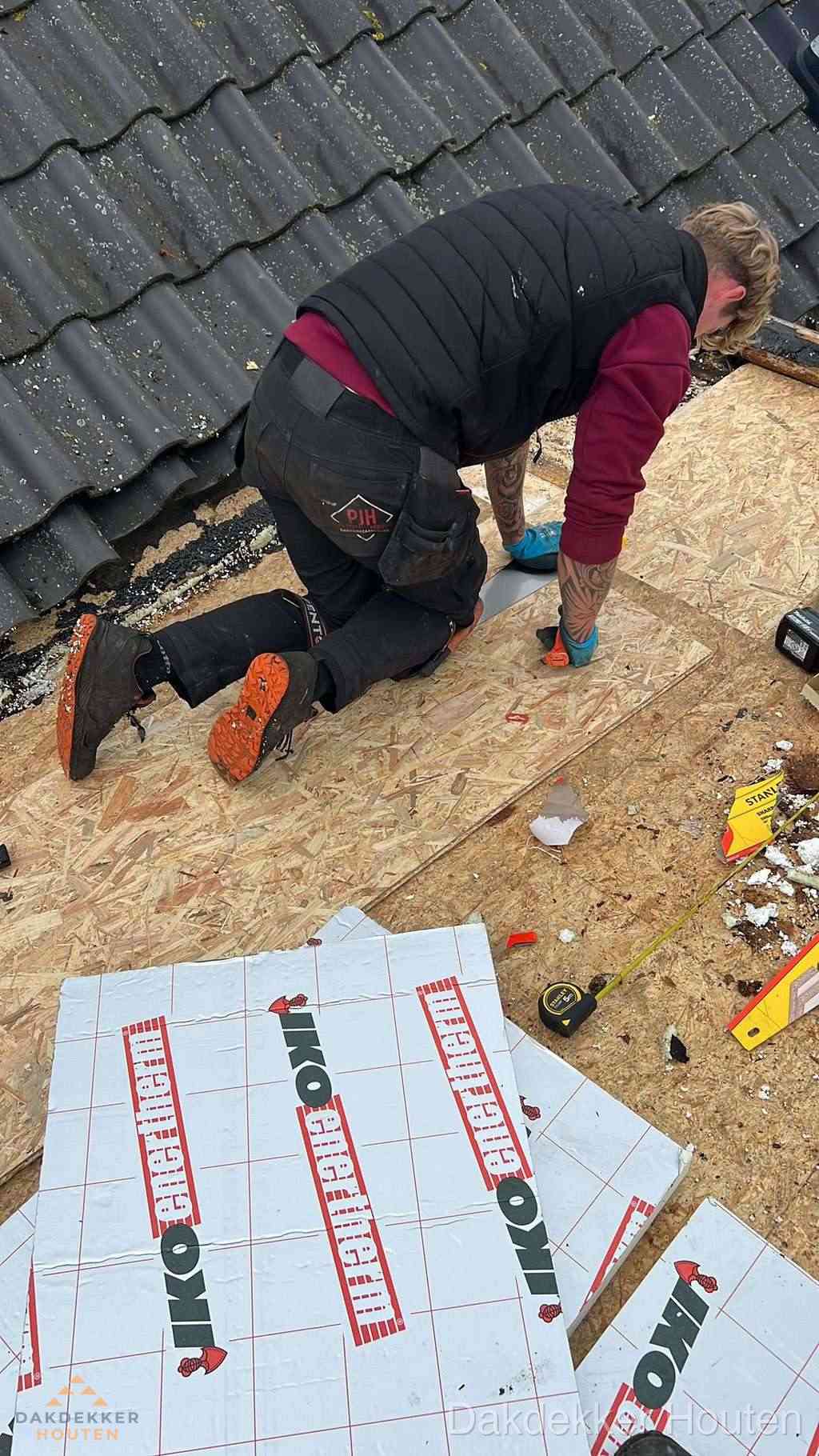 Dak Isoleren Houten