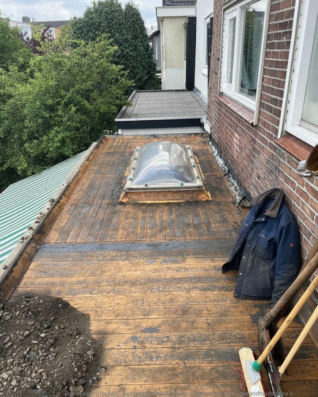 Oude Dakbedekking Verwijderen Houten